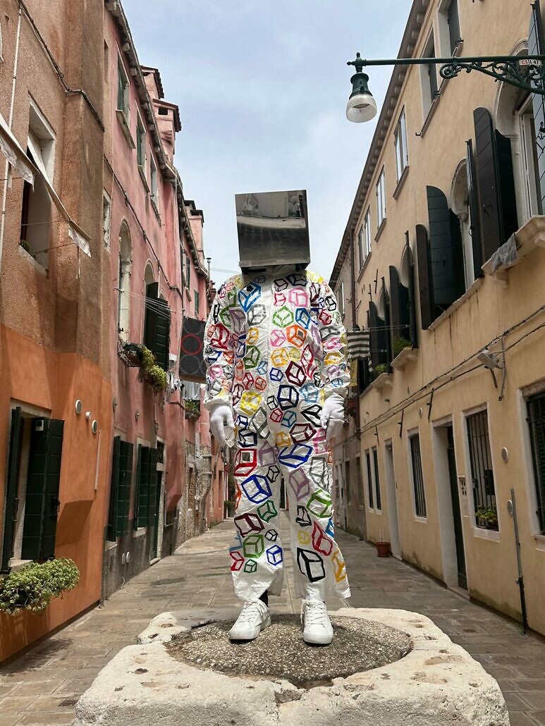 Kube Man Performance Series: WE ARE ONE Venice Italy